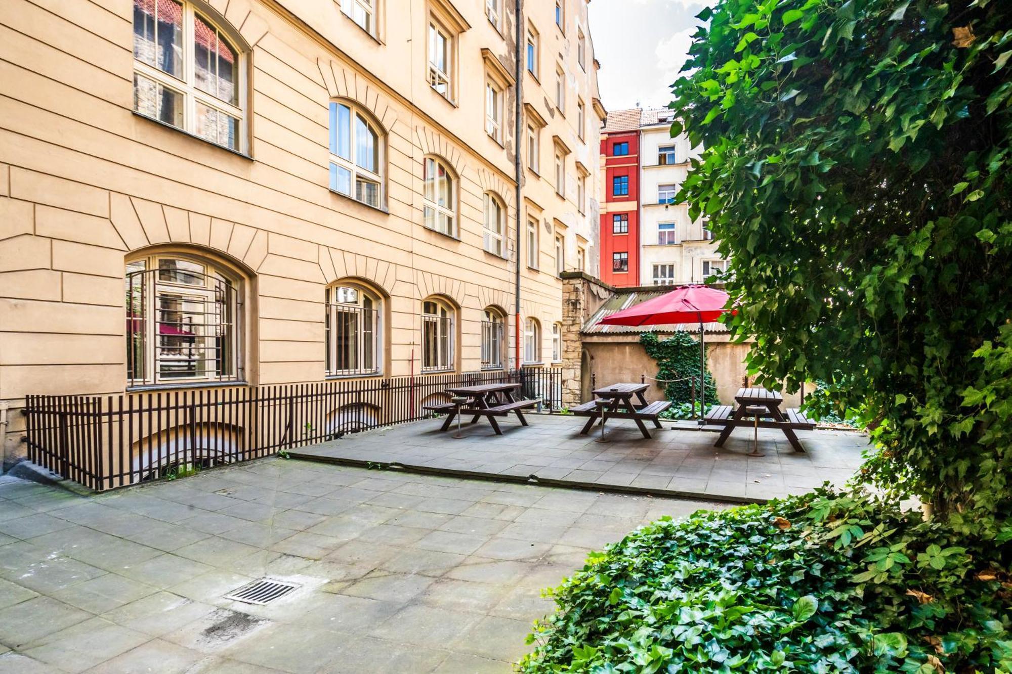 Hostel Hlavkova, Prague